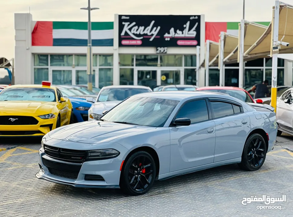 DODGE CHARGER SXT 2020