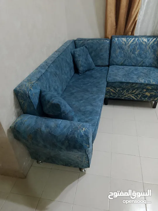 صوفيات حديد تفصيل حرف L بحالة الجديد يصلح