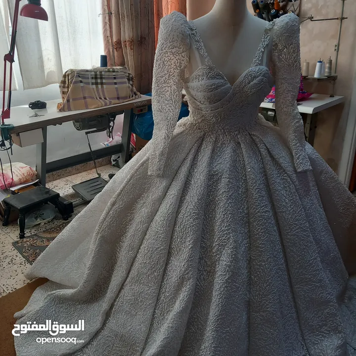 فستان عروس ابيض للبيع