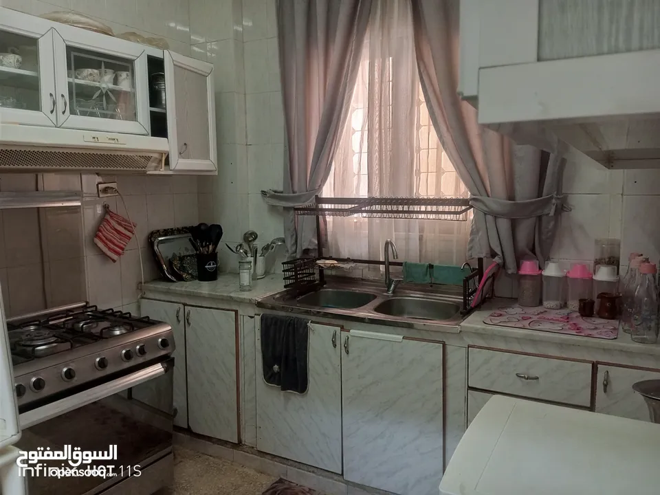 شقه للبيع ضاحية الامير حسن