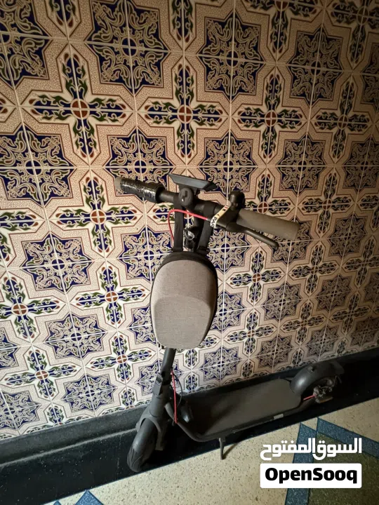 Trottinette électrique navee v40