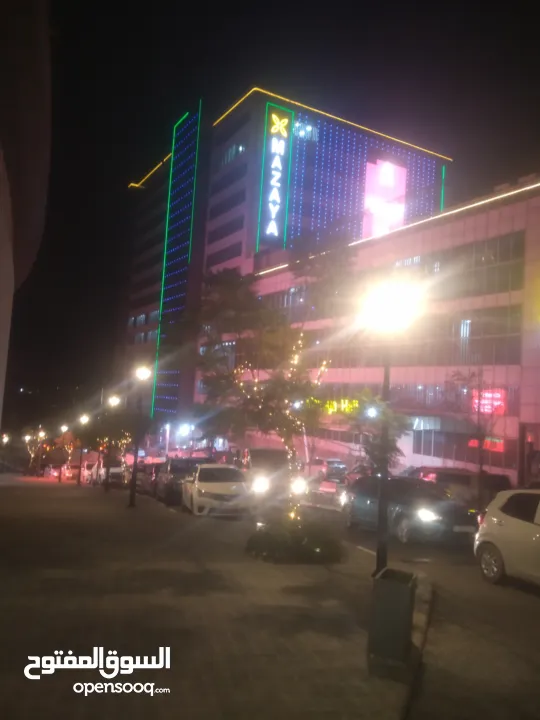 محل للايجار في. الطائره. علي الشارع الرئيسي مباشرة