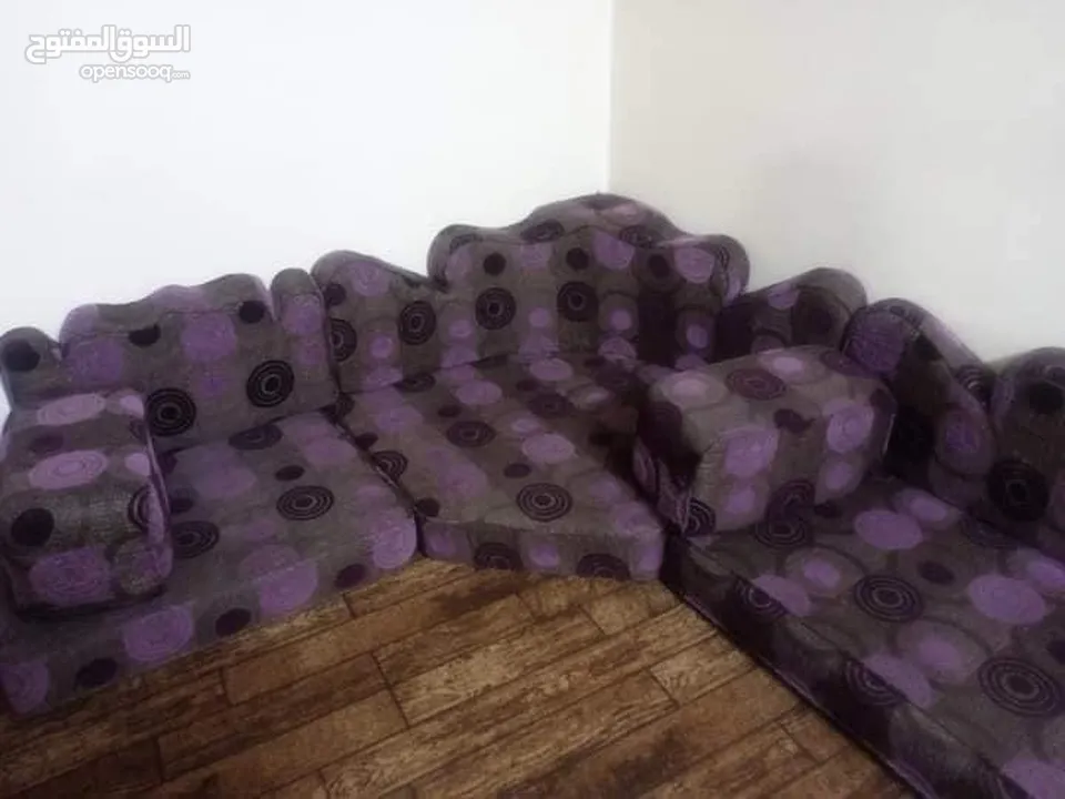 مجلس عربي تفصيل مستعمل شئ بسيط للبيع بداعي السفر مجلس عربي تفصيل مستعمل شئ بسيط للبيع بداعي السفر