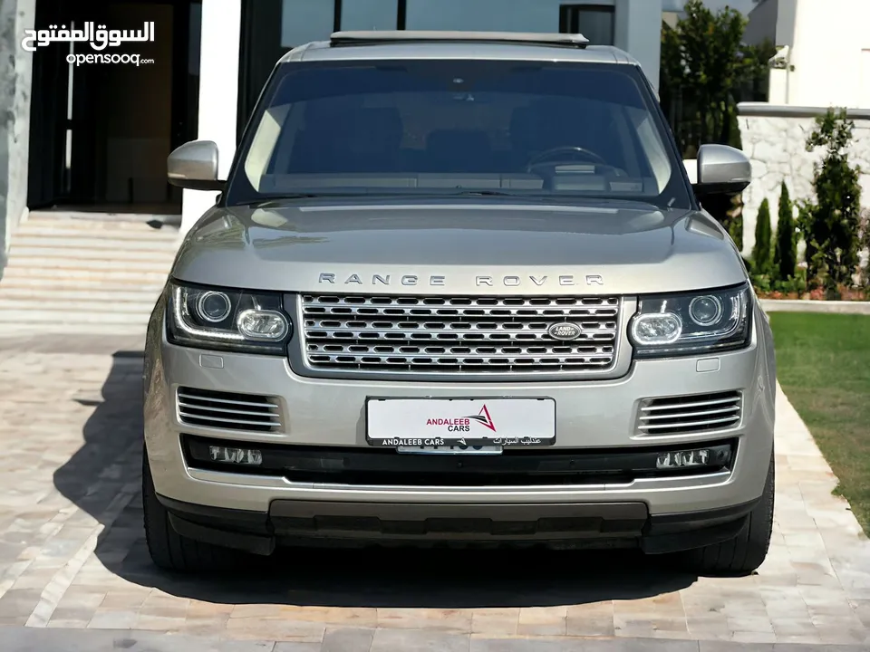 AED 2,220 PM RANGE ROVER VOUGE SE 5.0SC V8  GCC  LUXURIOS CABIN  0% DOWNPAYMENT