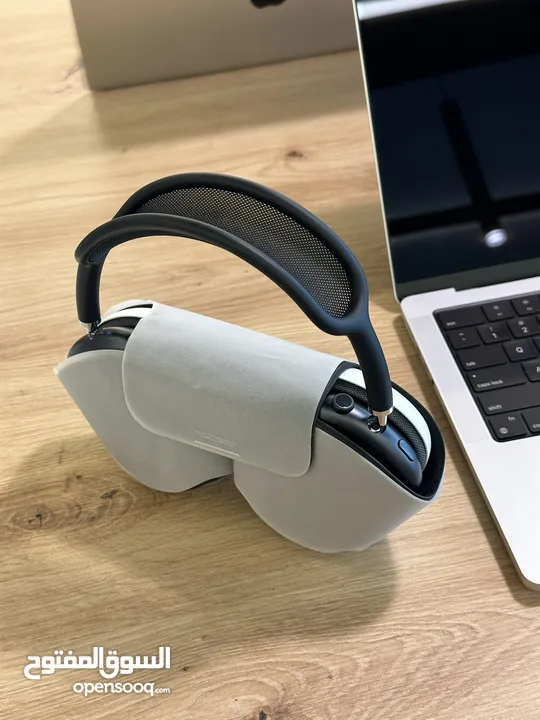 AirPods Max Type C New Without Box