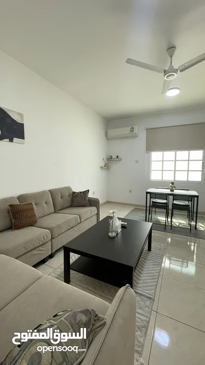 شقة جميلة مؤثثه بالكامل للايجار fully new furnished apartment for rent