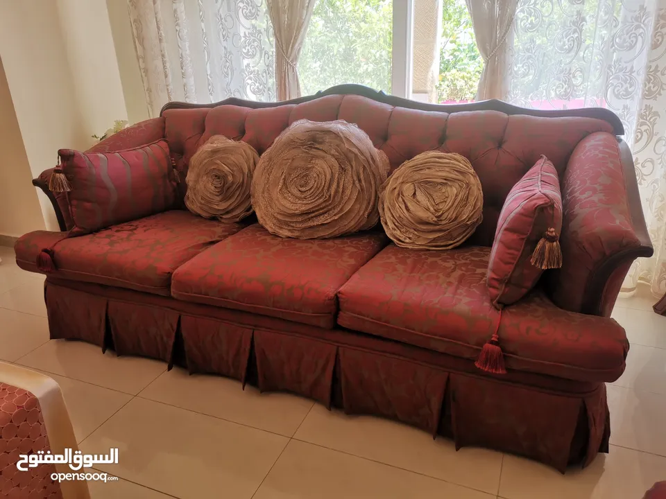 غرفة سفرة خشب زان و غرفة ضيوف