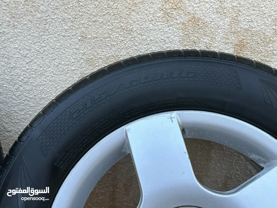 Audi Rims+tires In perfect condition/ جنطات اودي للبيع مع كوشوك