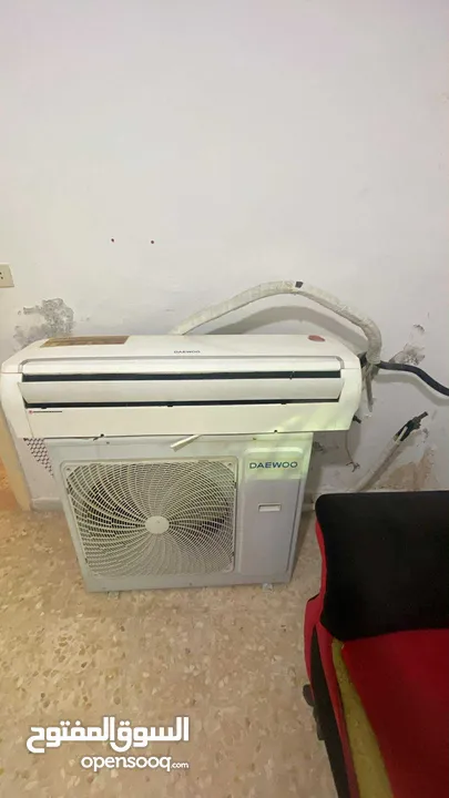 مكيف DAEWOO فل انفيرتر المكيف نضيف جدا جدا استخدام خفيف جدا الكيف رائع بار حامي موف