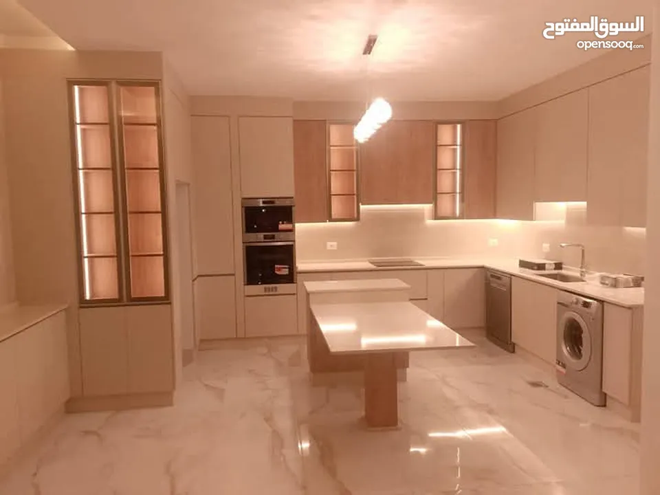 شقة فاخرة جديدة لم تسكن