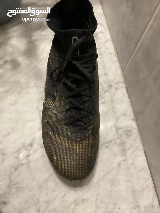 Nike phantom black and gold 2023 original used (good condition)