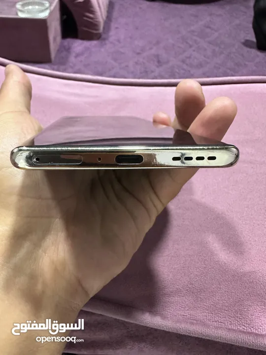 انفنكس نوت 40 برو بحاله ممتازه جدا