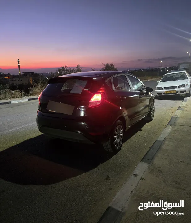 فورد فيستا ترخيص 2014 اوتوماتيك ماتور 1600 بنزين.. يد أولى..