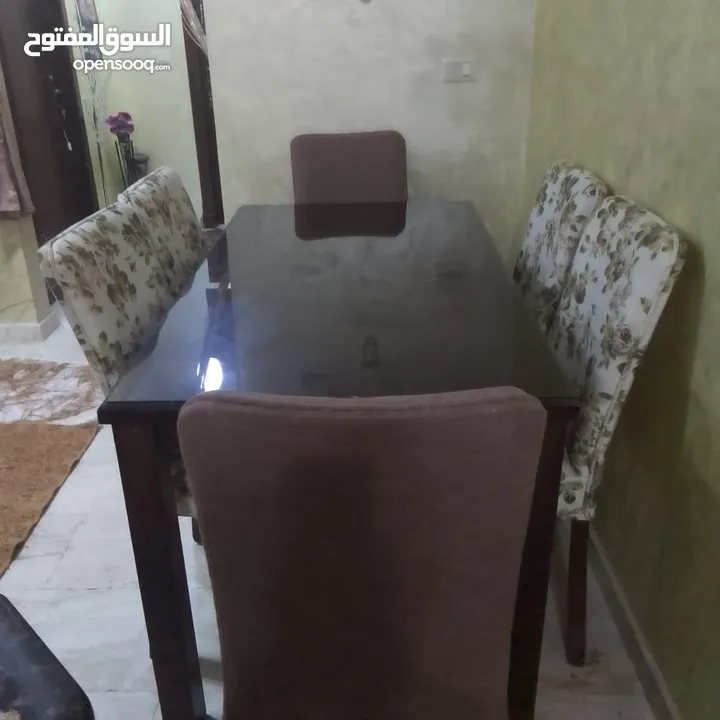 طاولة سفرة