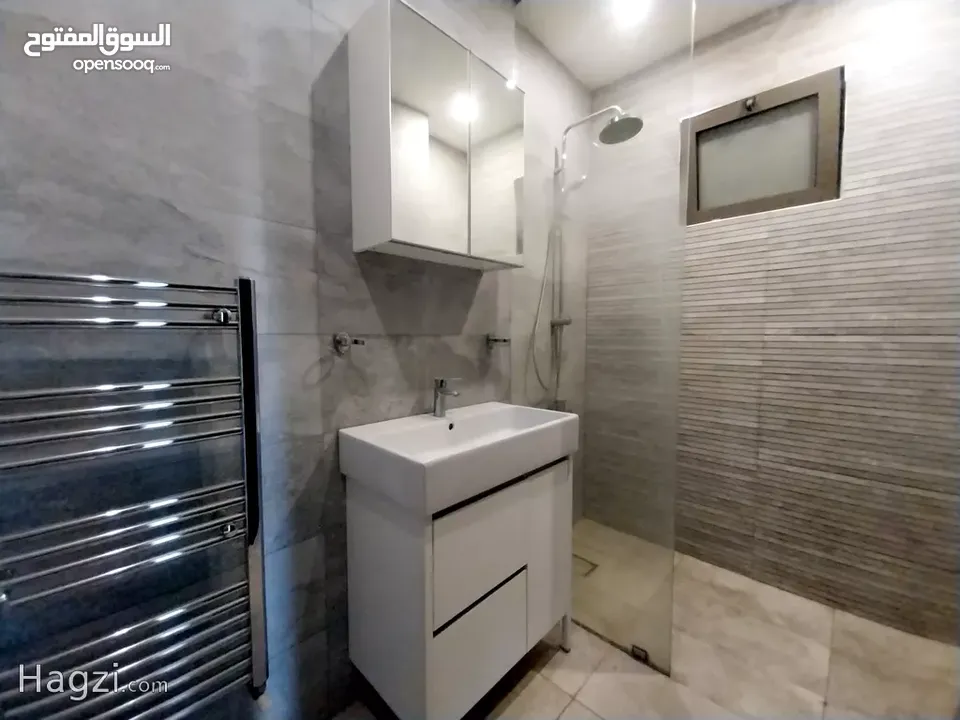 شقه للبيع في منطقه الدوار الرابع ( Property ID : 34054 )