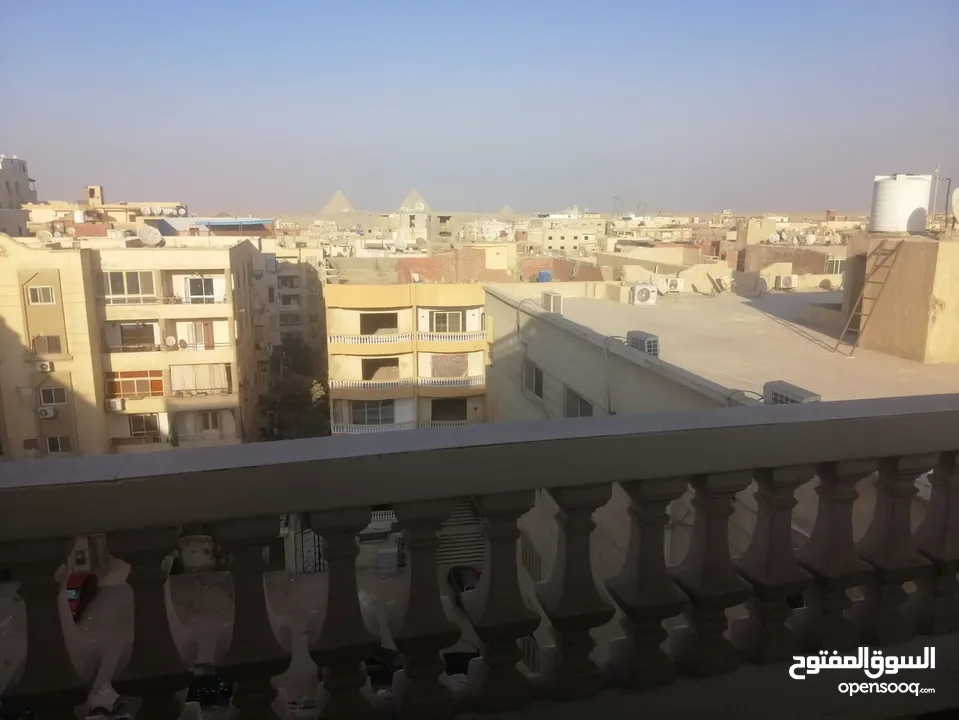 شقه للبيع في حدائق الاهرام في منطه ح بموقع مميز