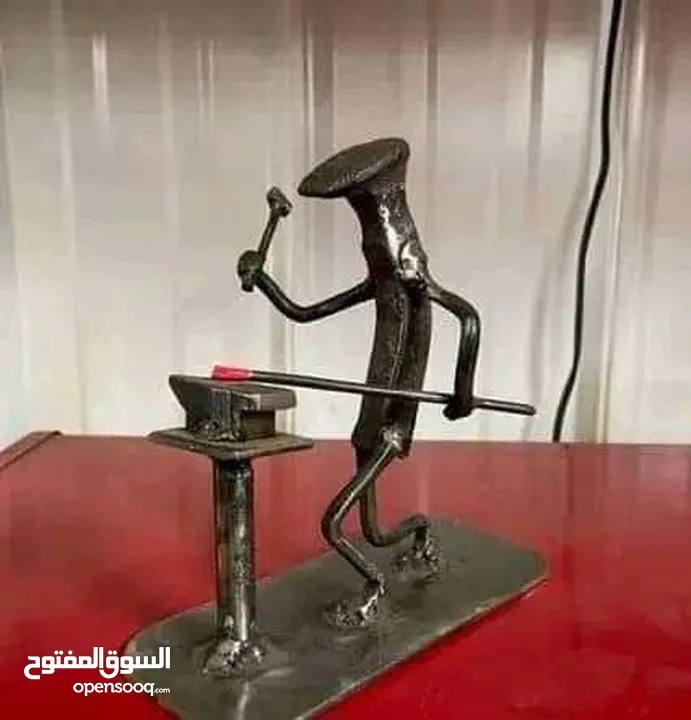 حداد  متنقل_مياومه_ مقاولات _برجولات_مظلات قرميد جميع أشغال الحداده  وجميع الصيانه واخطيه مسابح .برك