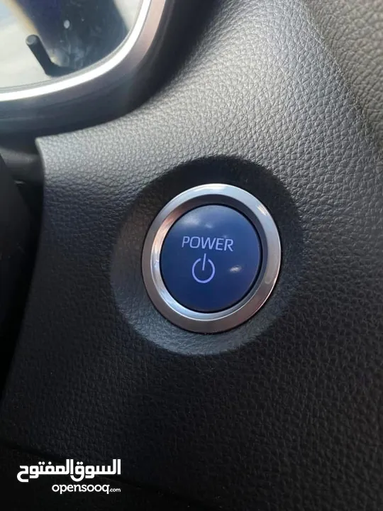 ‏ Corolla Hybrid 2019 ‏Toyota تويوتا كورولا هايبرد 2019  وارد المركزية  مالك شخص واحد فقط