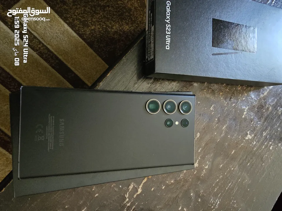 جهاز جالكسي s23ultra 256 مع 12 رام بحالة ممتازة شبه جديد شرق اوسط استعمال بنت يعني الجهاز نضيف جدا