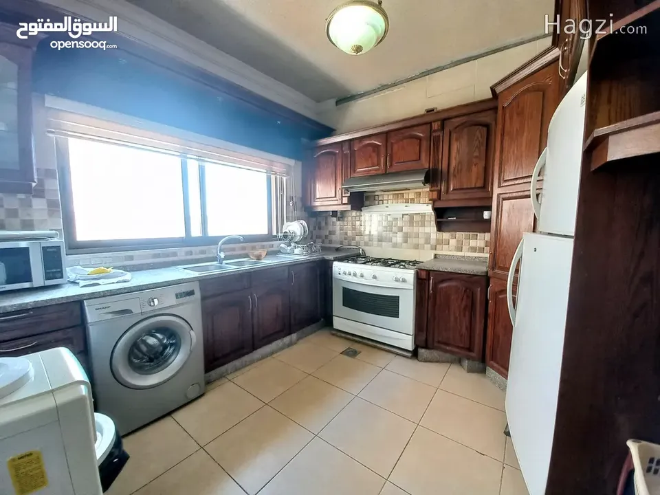 شقة مفروشة للإيجار في السابع  ( Property 32270 )