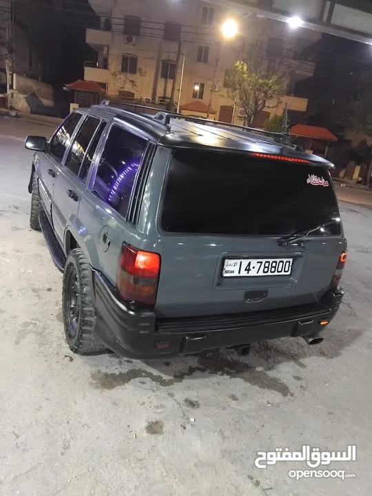 جيب جراند شيروكي بسعر مغري اقرأ الوصف