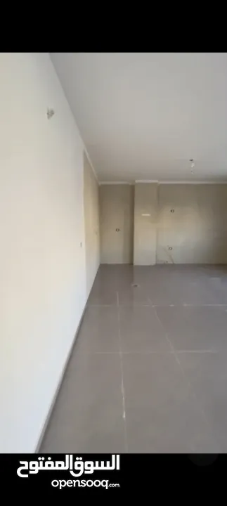 شقه  للبيع في عين منجد مساحه 150متر