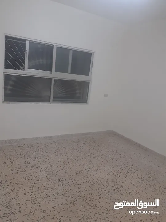 شقة للبيع بأجمل مناطق الياسمين بسعر مغري