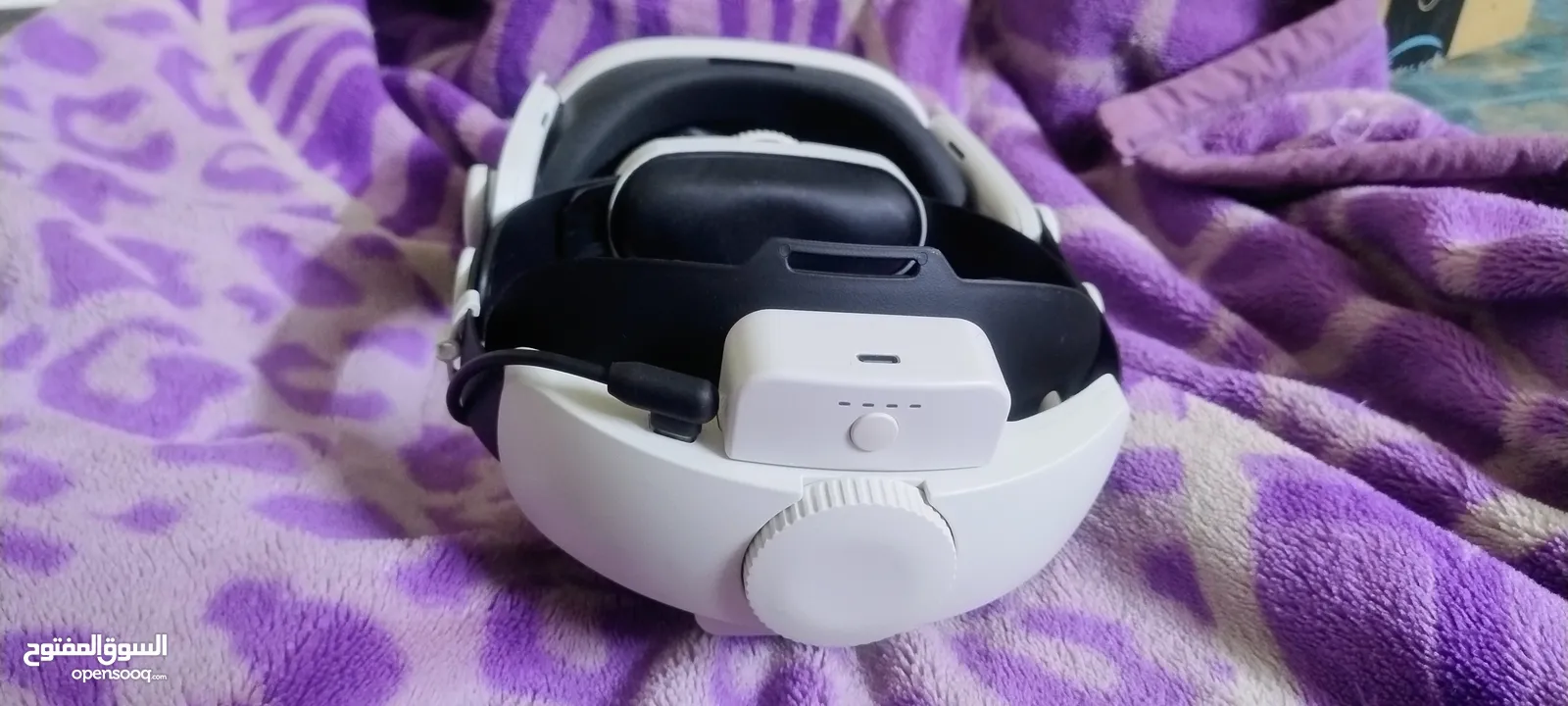 نظارة VR QUEST 3 4K 512GB من افضل واقوى النسخ والنظاره شبه جديدة استعمال مره فقط معها كل اغراضها + ح