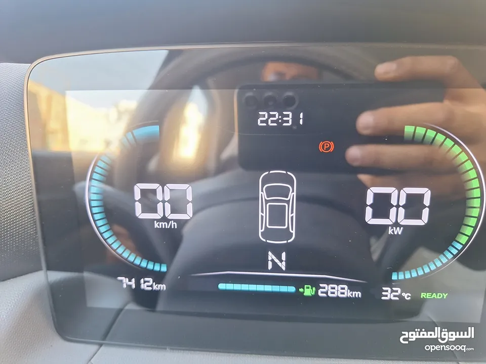 ليب موتور للبيع بسعر مغري لسه السياره بحاله الوكاله الجيلاتين بعده على الكرسي