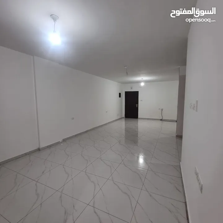 شقة جديدة مقابل ديوان الموظفين للبيع 3 غرف نوم