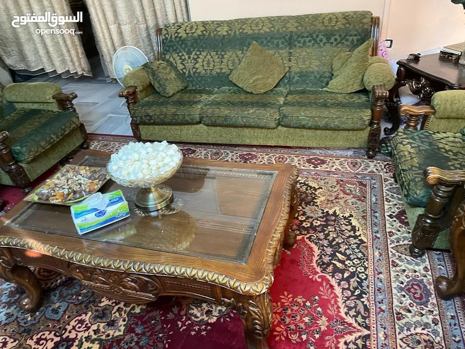 طقم كنب حفر فخم موديل كلاسيك وطقم خشب زان