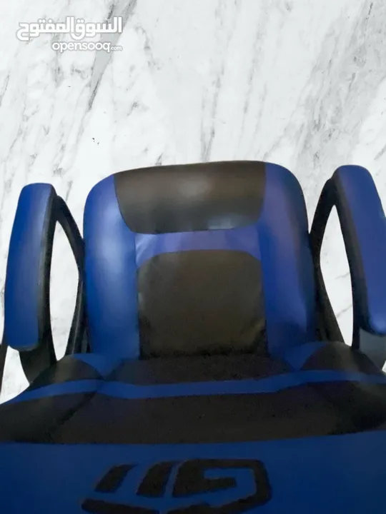 كرسي العاب مستعمل  في حالة جيدة   السعر300 قابل للتفاوض