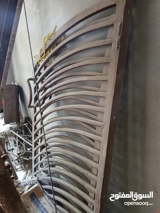 **للبيع نوافذ وأبواب  (دبل قلاص)**