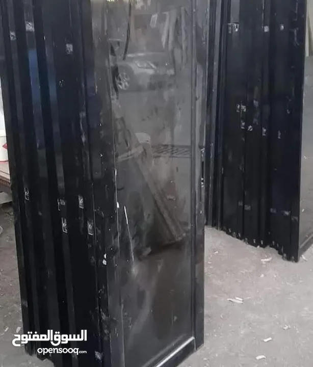 نشتري جميع الاثاث الخارجي والاث المنزلي والخردوات