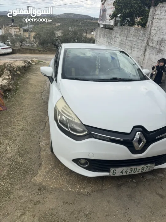 سيارة للبيع