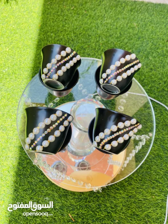 دلات قهوة وفناجين ومناديل ام العريس وغيرها