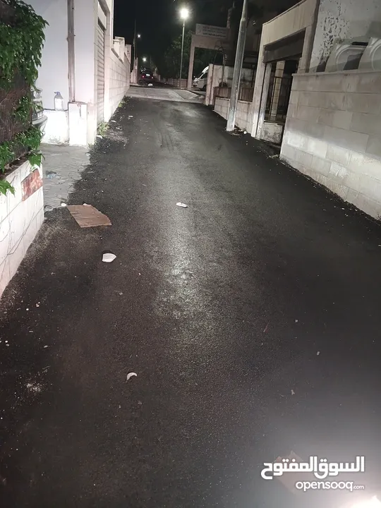 250 دينار نهائي لضواو في حال الوكاله اصلي 3 عدسات.