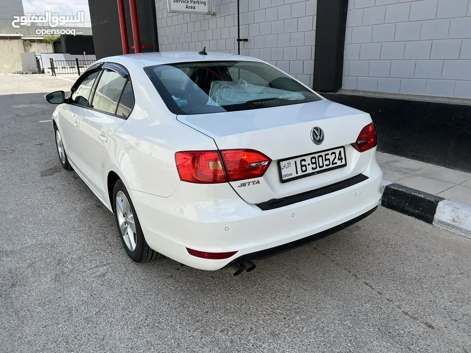 (29k Km only) VW JETTA 2012 فولكسفاجن جيتا