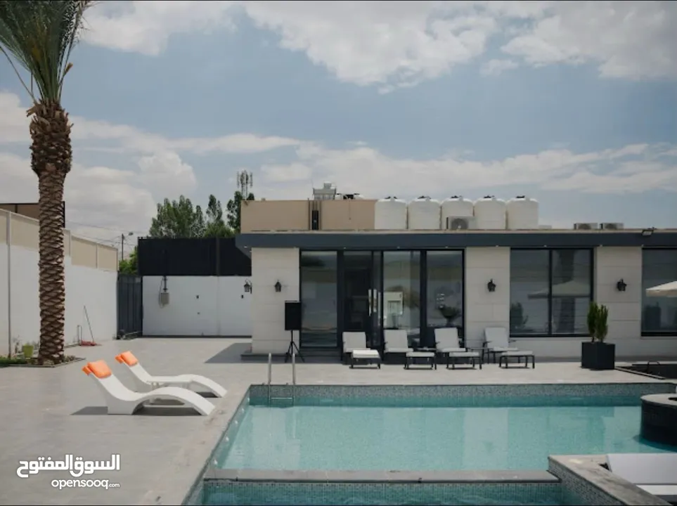بمنطقه الراما بالقرب من منتجع البحيره بمساحه 1000م و مساحه البناء 145 م 3 غرف نوم استخدام شخصي