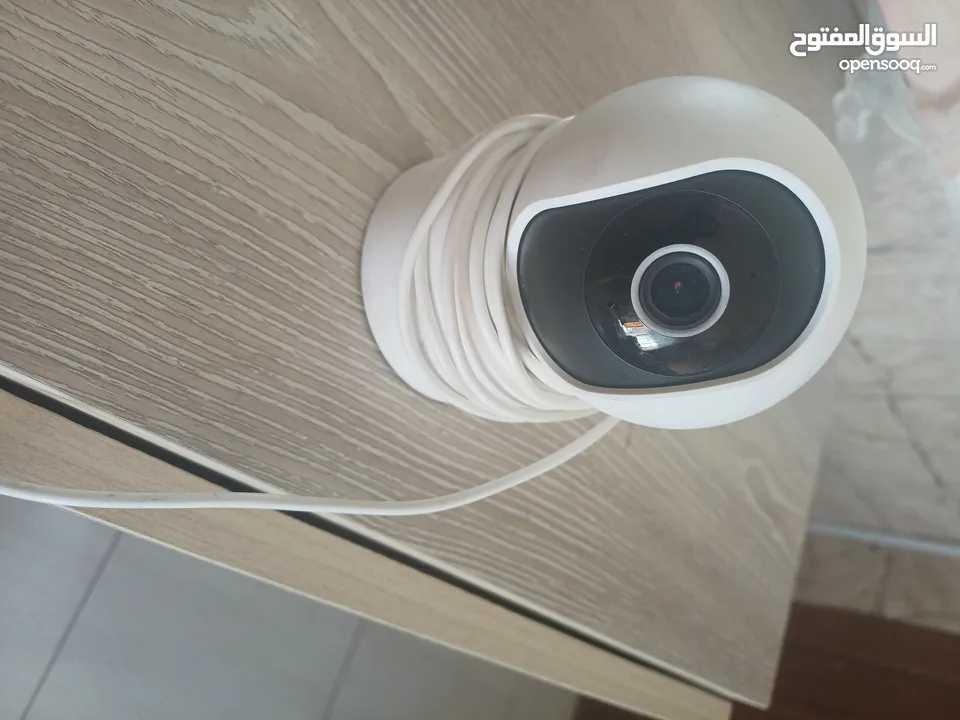 كاميرات ويرلس وشاشة كاش