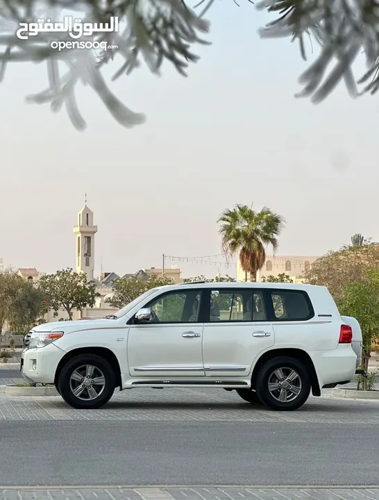 Toyota L/Cruiser VXR 5.7 - 2014