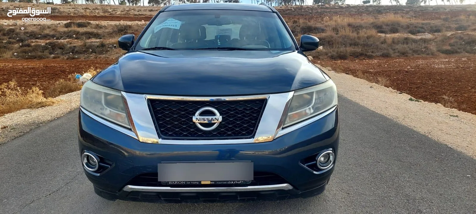 Nissan Pathfinder 2016 Hybrid, Excellent Condition