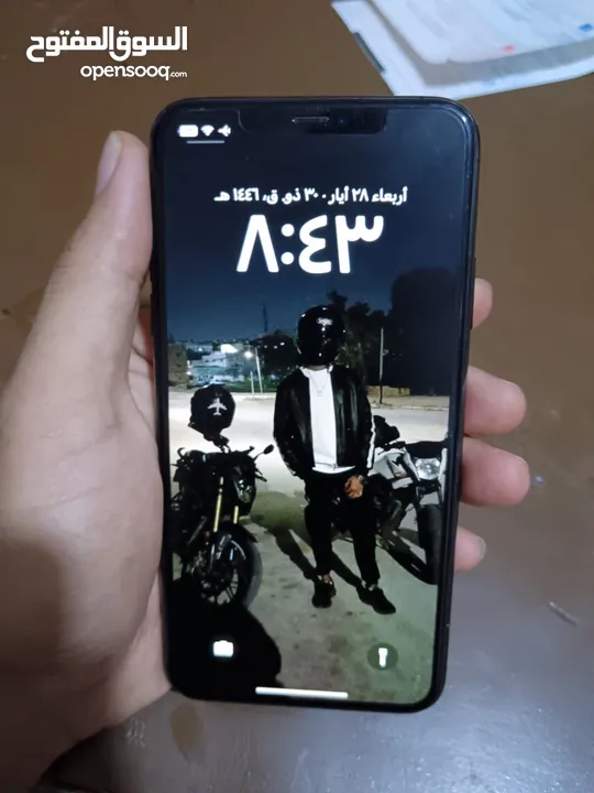 جهاز ايفون 11برو ماكس