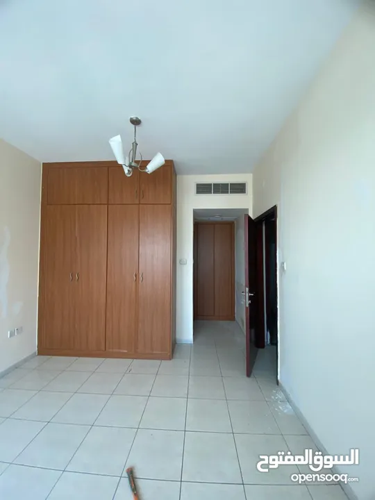 Apartments_for_annual_rent_in_Sharjah Al Wahda Street Three rooms  and a hall and parking free air c