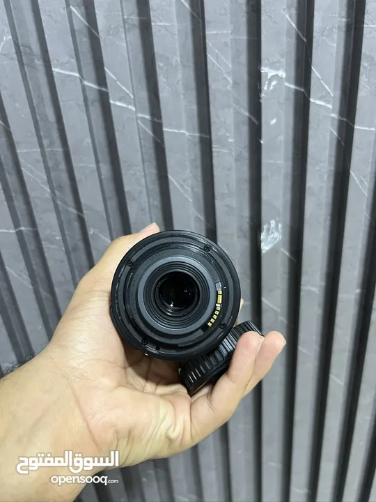 55-250 zoom lens f/4-5.6 autofocus & stabilizer
