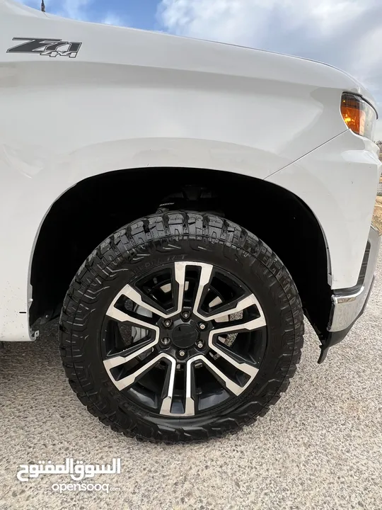 قابل للبدل  Chevrolet Silverado 2020
