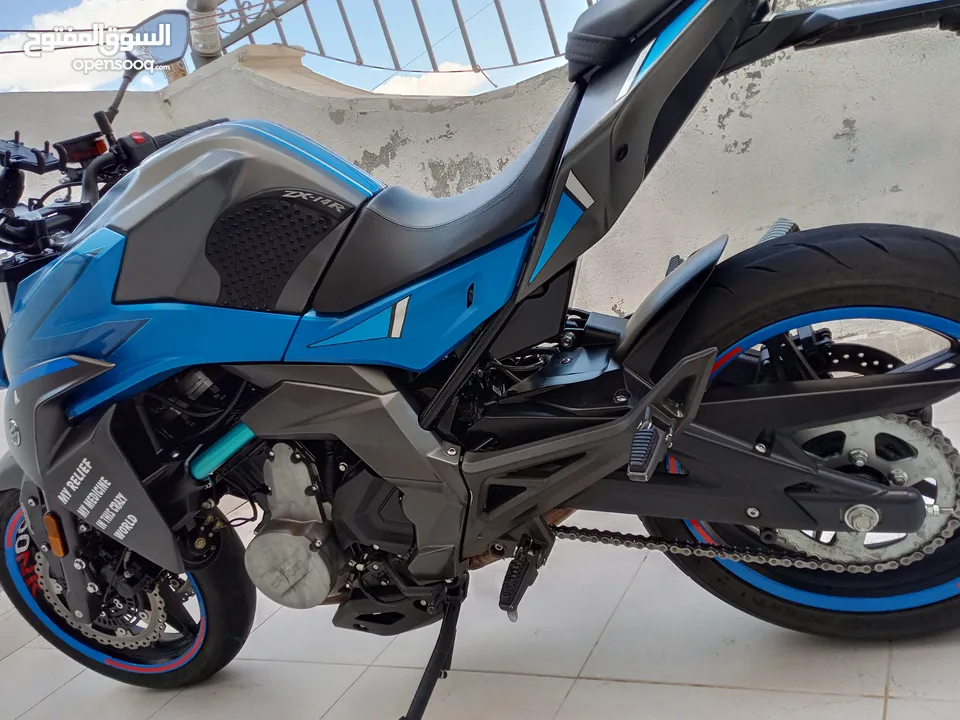 دراجه سي اف موتو  NK650cc بحالة الجديدة استعمال خفيف جدا موديل 2021