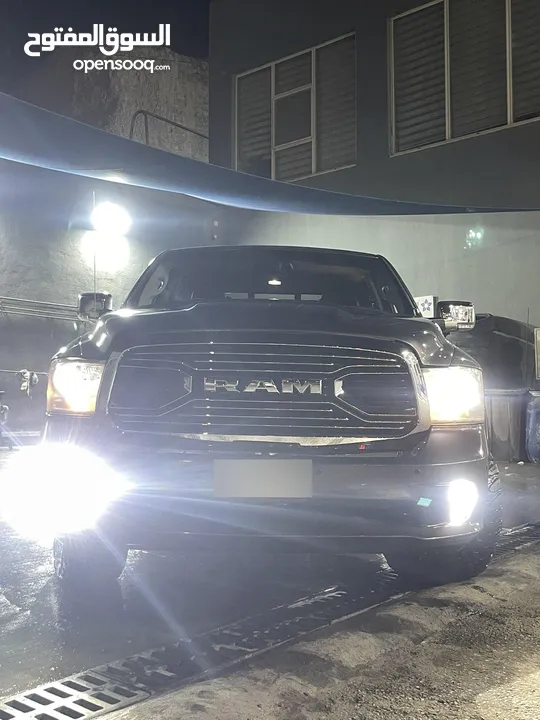 2015 Dodge Ram 1500 5.7cc فحص كامل دهان جديد