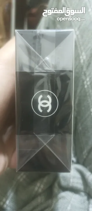 علبه عطر اصلي اشتريتها من ابو شقره