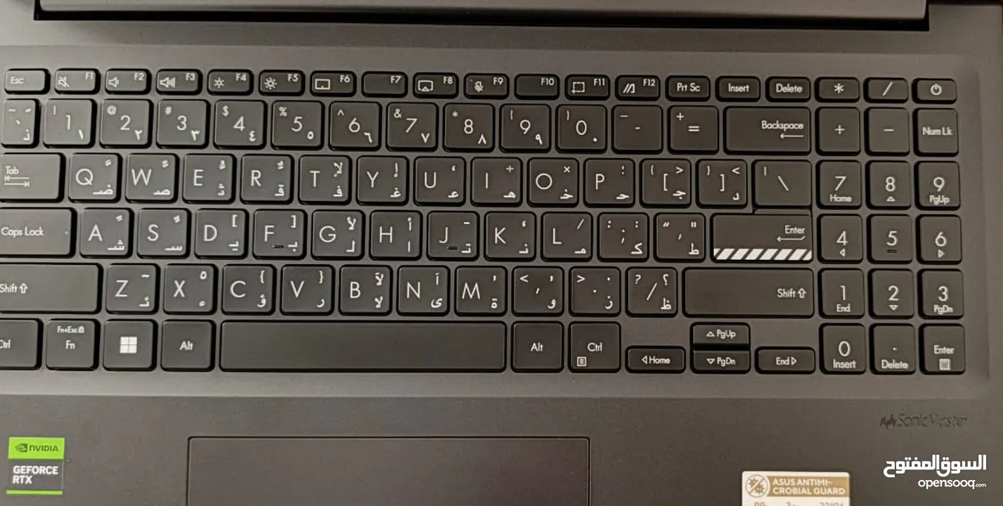 عرض لا يُفوّت – لابتوب استعمال 22 يوم فقط  ASUS Vivobook شبه جديد + هدايا قيمة